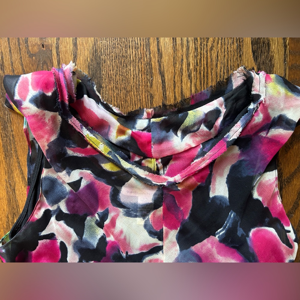 Diane Von Furstenberg Silk Top - Picture 4 of 7